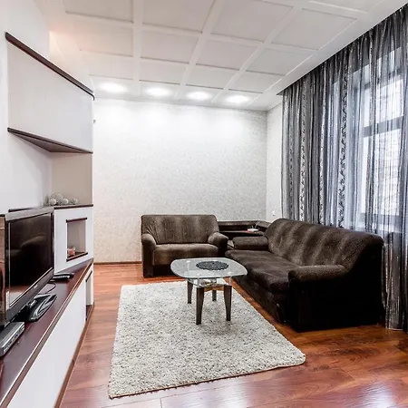 Apartament Sverdlova 19 *